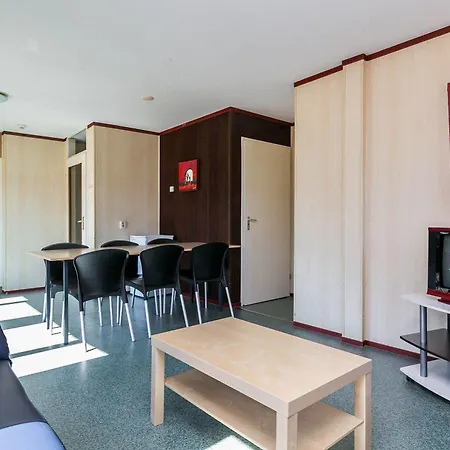 منتجع Oostappen Vakantiepark Hengelhoef Nv 3*